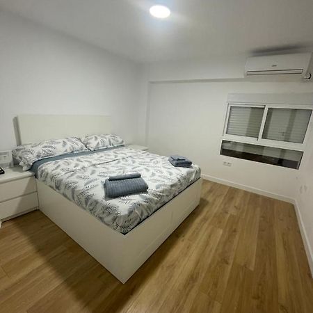Familyhomestay Valencia Buitenkant foto