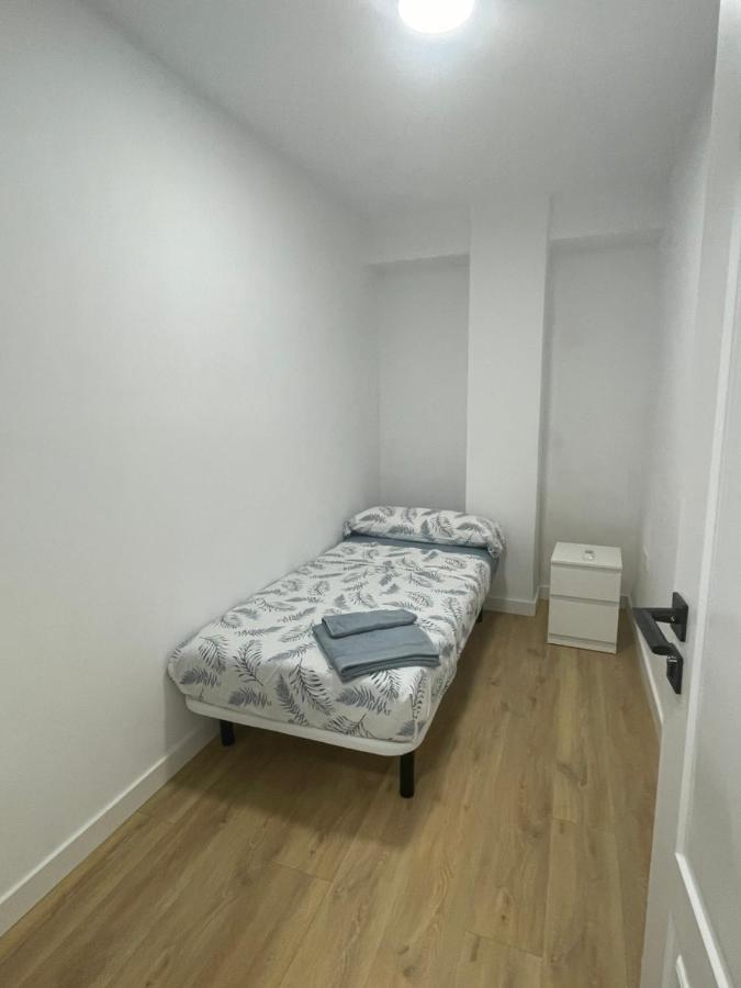 Familyhomestay Valencia Buitenkant foto