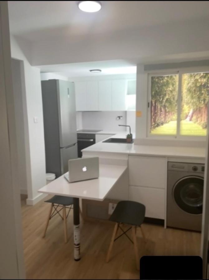 Familyhomestay Valencia Buitenkant foto
